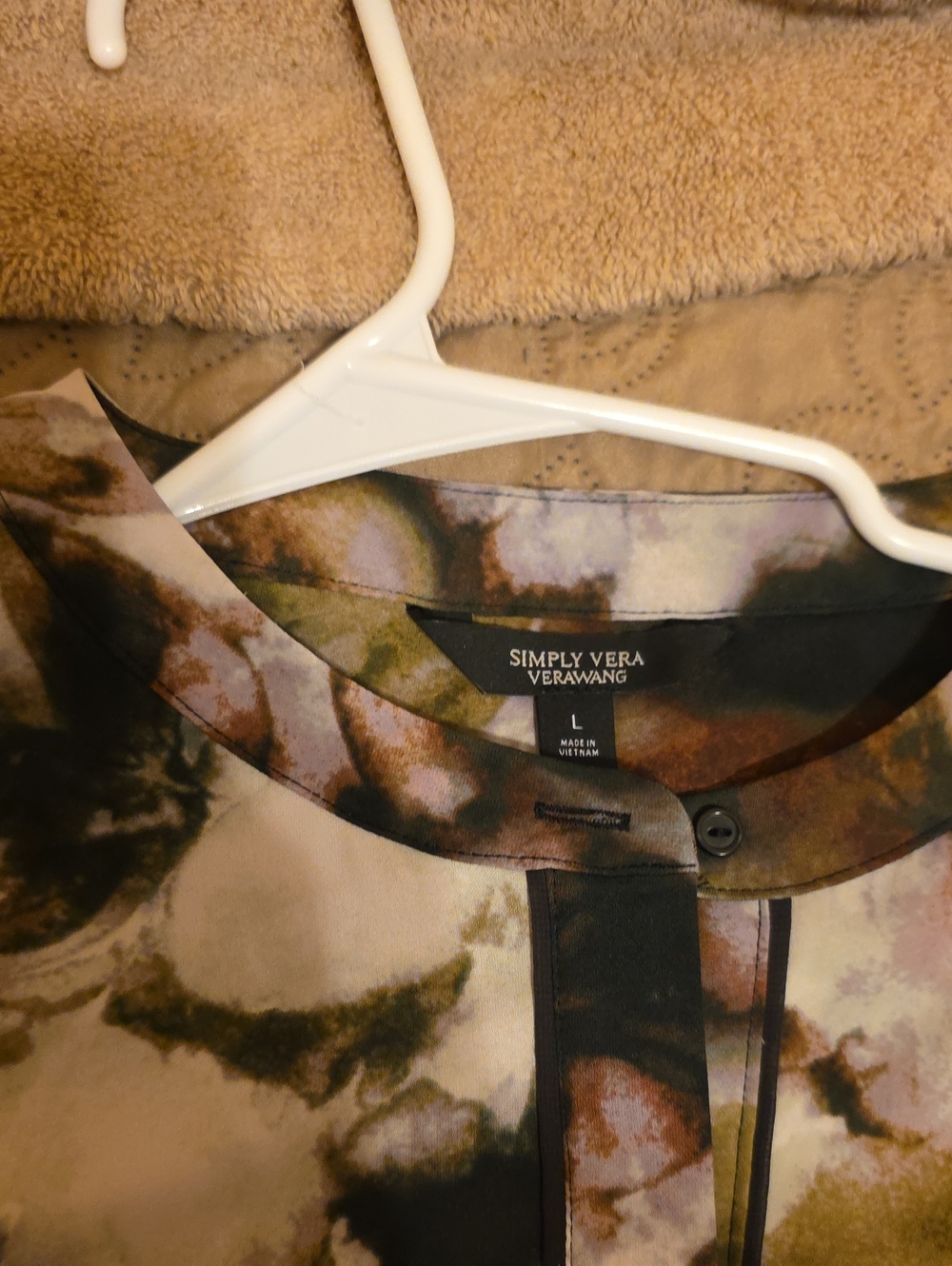 Simply Vera Vera Wang Olive, Brown & Black Abstract Print Blouse